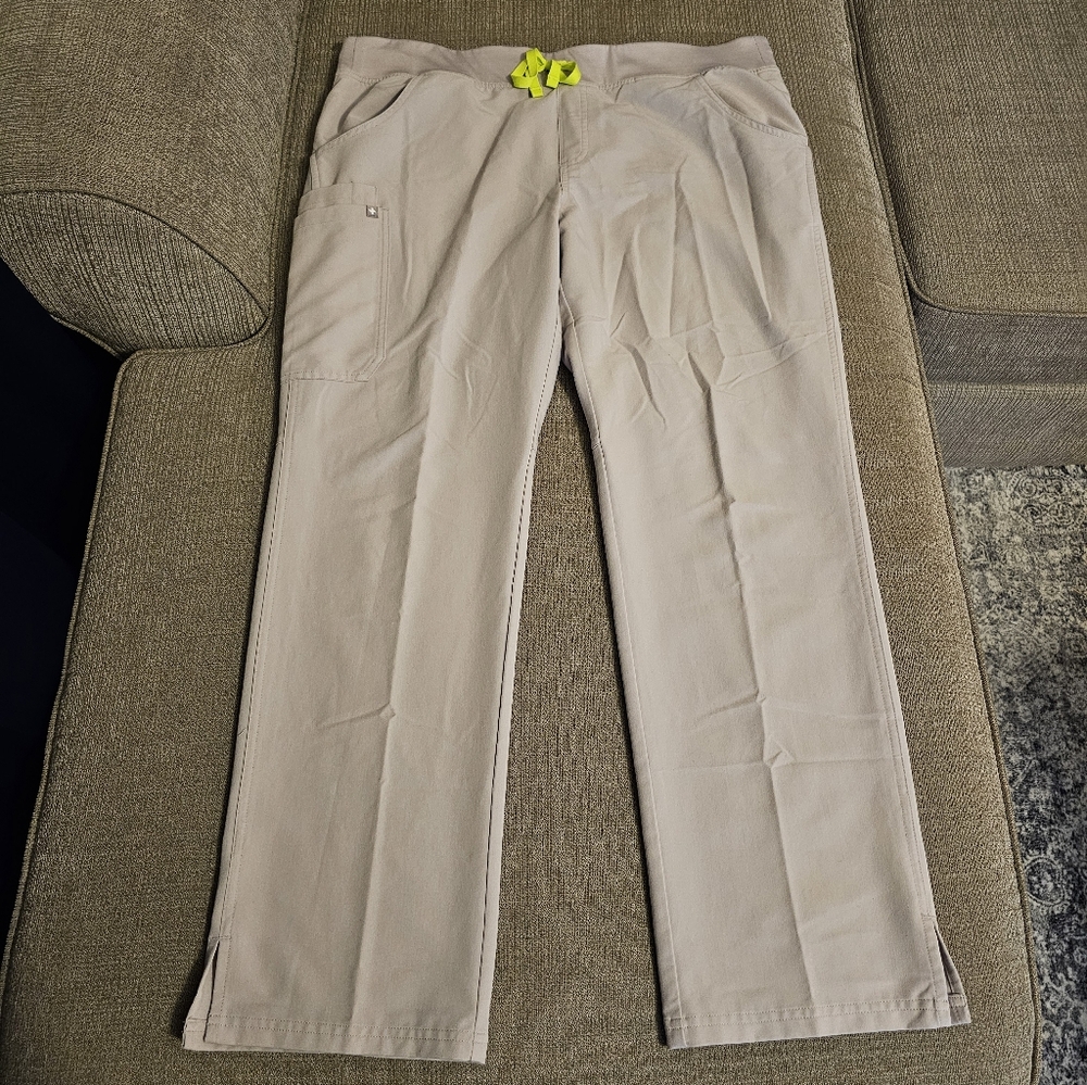 Figs Kade Cargo Light Gray Classic Straight Leg Scrub Pants Size XL
